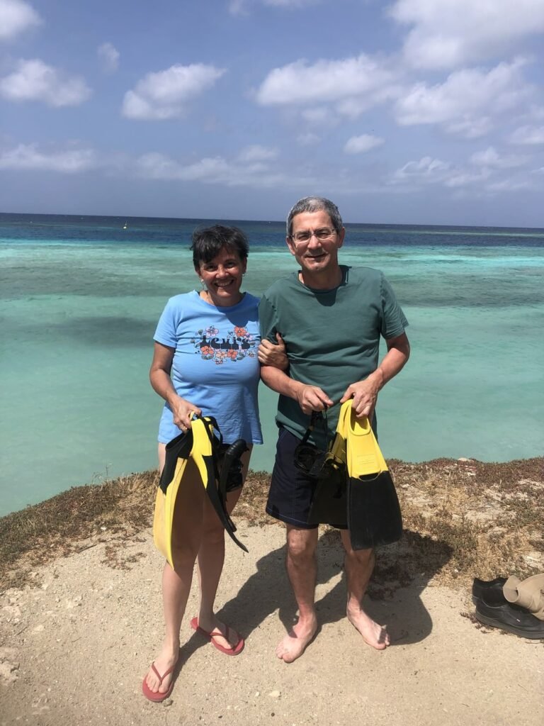 Couple ready to go snorkelling